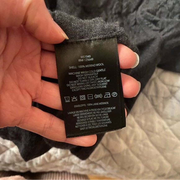 Aether Wool Sweater Size XL Crinkle design - Picture 5 of 8